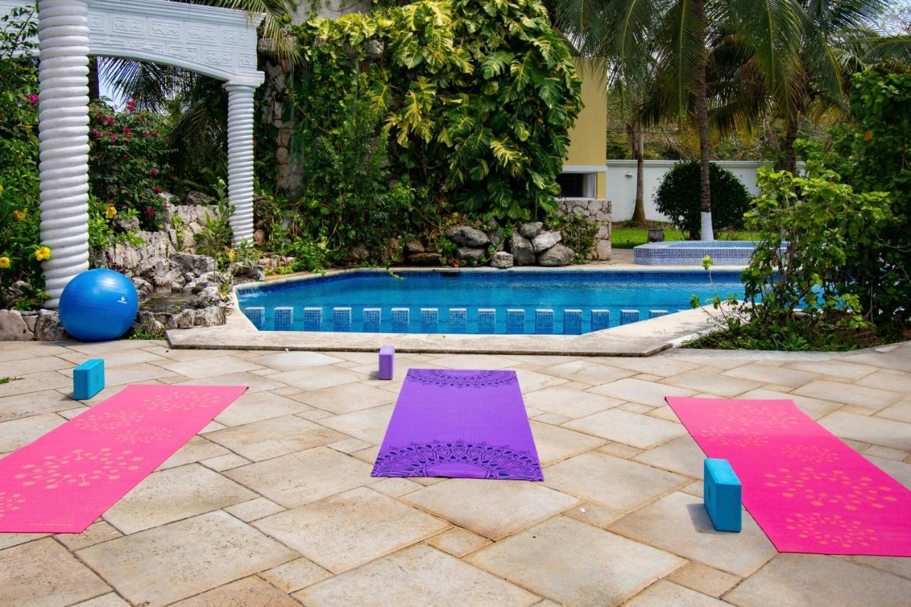 Casona Del Sol Apartment Cancun Exterior photo